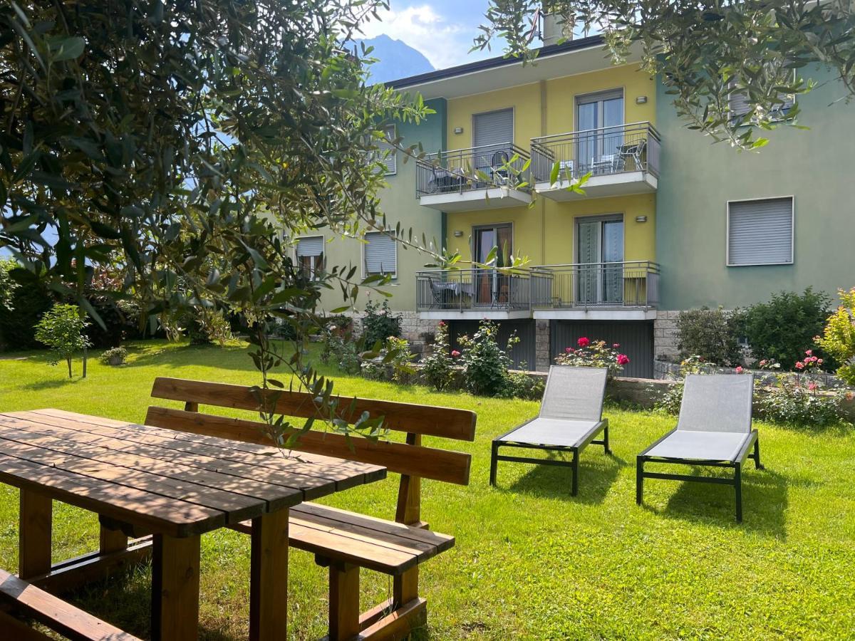 ריבה דל גארדה Villa Verde מראה חיצוני תמונה
